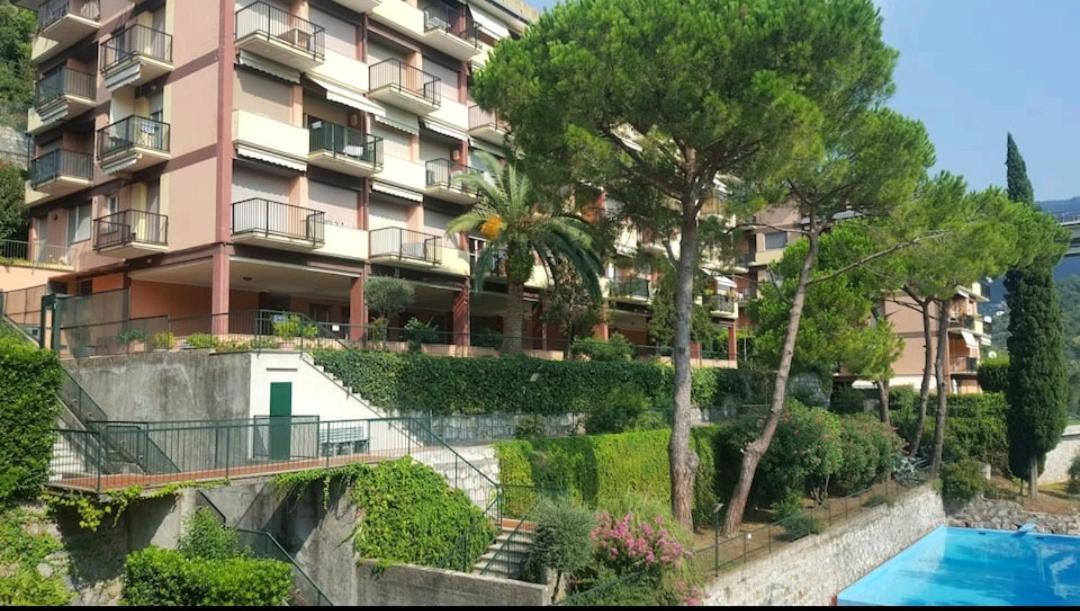 Camera Privata Nell'Appartamento In Zona Residenziale Con 2 Piscine Rapallo Exterior foto